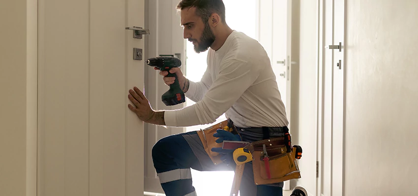 Mailbox Lock Installation Expert in Santa Clarita, California
