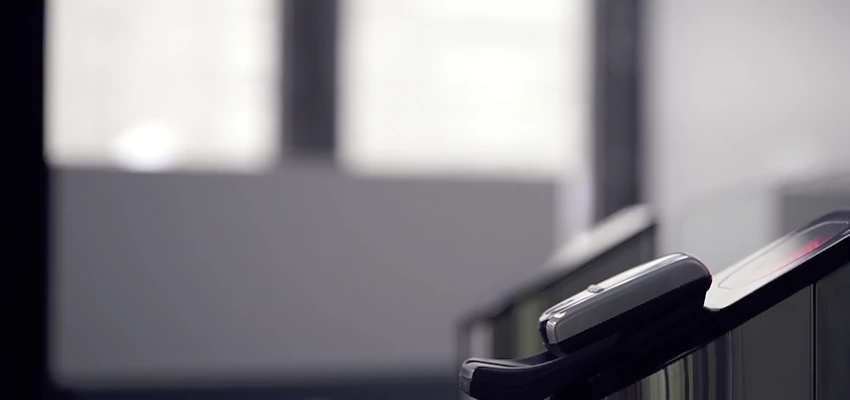 Commercial Automatic Door Locks Repair in Santa Clarita, CA