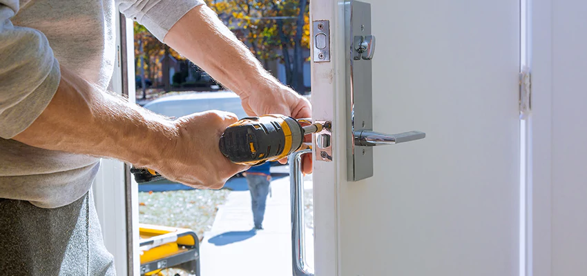 Mortise Commercial Lock Repair in Santa Clarita, California