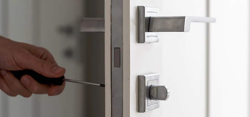 Automotive Lock Installation in Santa Clarita, CA